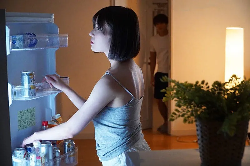Chị cô vợ cãi nhau với ông xã đến nhà em người yêu ở rồi phang luôn ông chồng em gái